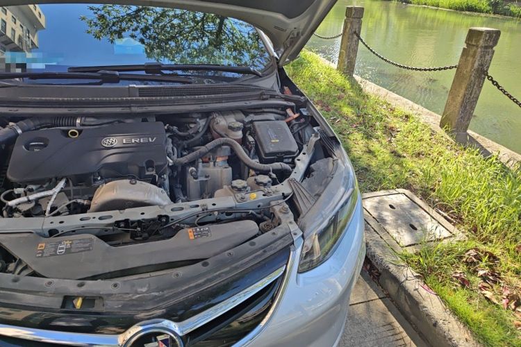 Used Buick VELITE 5 2017 Stylish Extended-Range Model Engine Bay Left