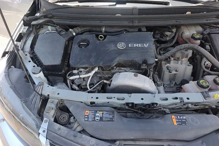 Used Buick VELITE 5 2017 Stylish Extended-Range Model Engine Bay Right