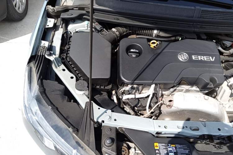 Used Buick VELITE 5 2017 Stylish Extended-Range Model Engine Bay Right