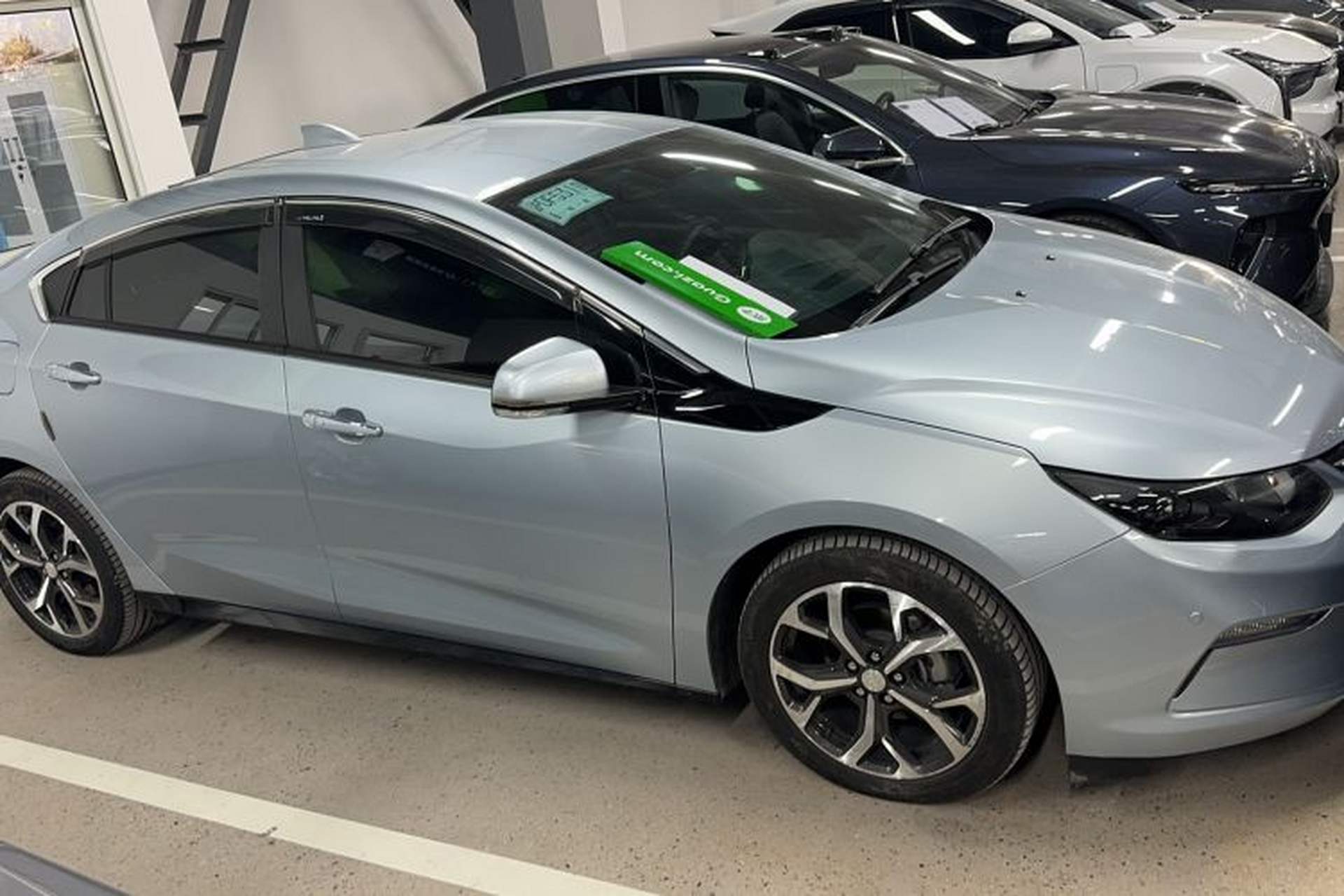 Used Buick VELITE 5 2017 Urban Extended-Range Model Exterior 2