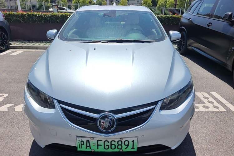 Used Buick VELITE 5 2017 Stylish Extended-Range Model Front