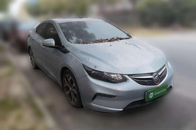 Used Buick VELITE 5 2017 Urban Extended-Range Model Front Right 45 Deg