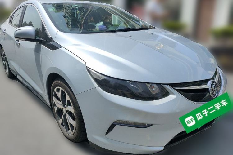 Used Buick VELITE 5 2017 Urban Extended-Range Model Front Right 45 Deg