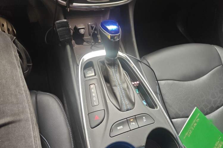 Used Buick VELITE 5 2017 Urban Extended-Range Model Gear Lever