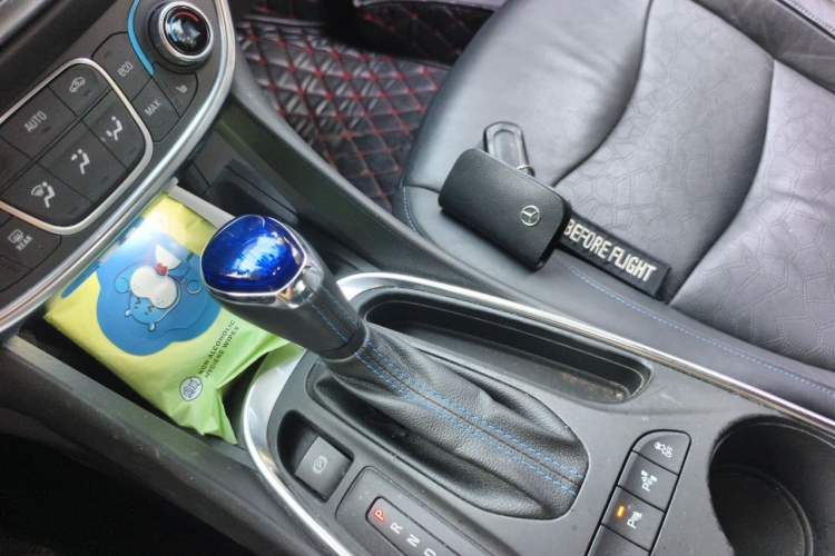 Used Buick VELITE 5 2017 Stylish Extended-Range Model Gear Lever
