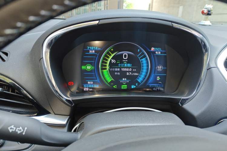 Used Buick VELITE 5 2017 Urban Extended-Range Model Instrument Cluster