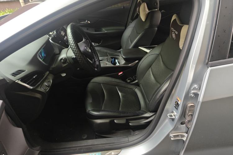 Used Buick VELITE 5 2017 Urban Extended-Range Model Left Front Seat