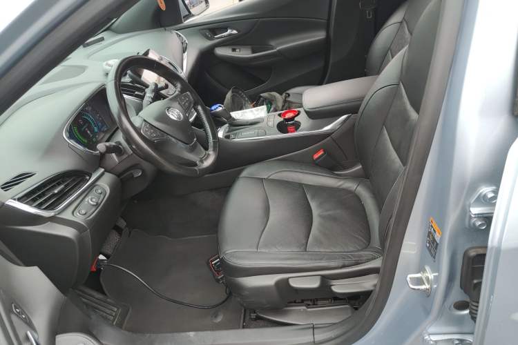 Used Buick VELITE 5 2017 Urban Extended-Range Model Left Front Seat