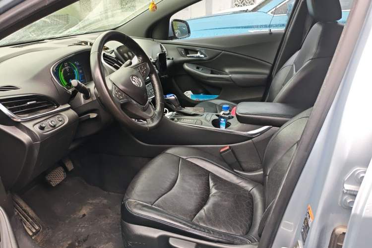 Used Buick VELITE 5 2017 Urban Extended-Range Model Left Front Seat