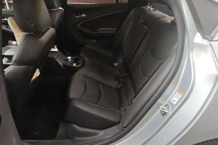 Used Buick VELITE 5 2017 Urban Extended-Range Model Left Rear Seat