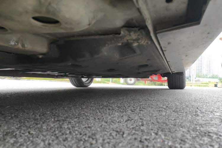 Used Buick VELITE 5 2017 Urban Extended-Range Model Left Side Sill