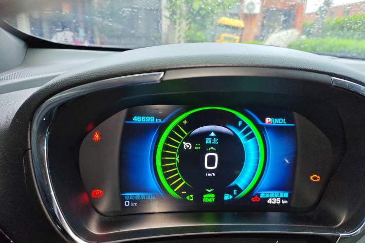 Used Buick VELITE 5 2017 Urban Extended-Range Model Odometer Close Up