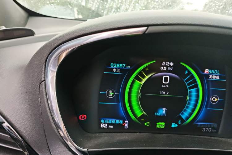 Used Buick VELITE 5 2017 Urban Extended-Range Model Odometer Close Up