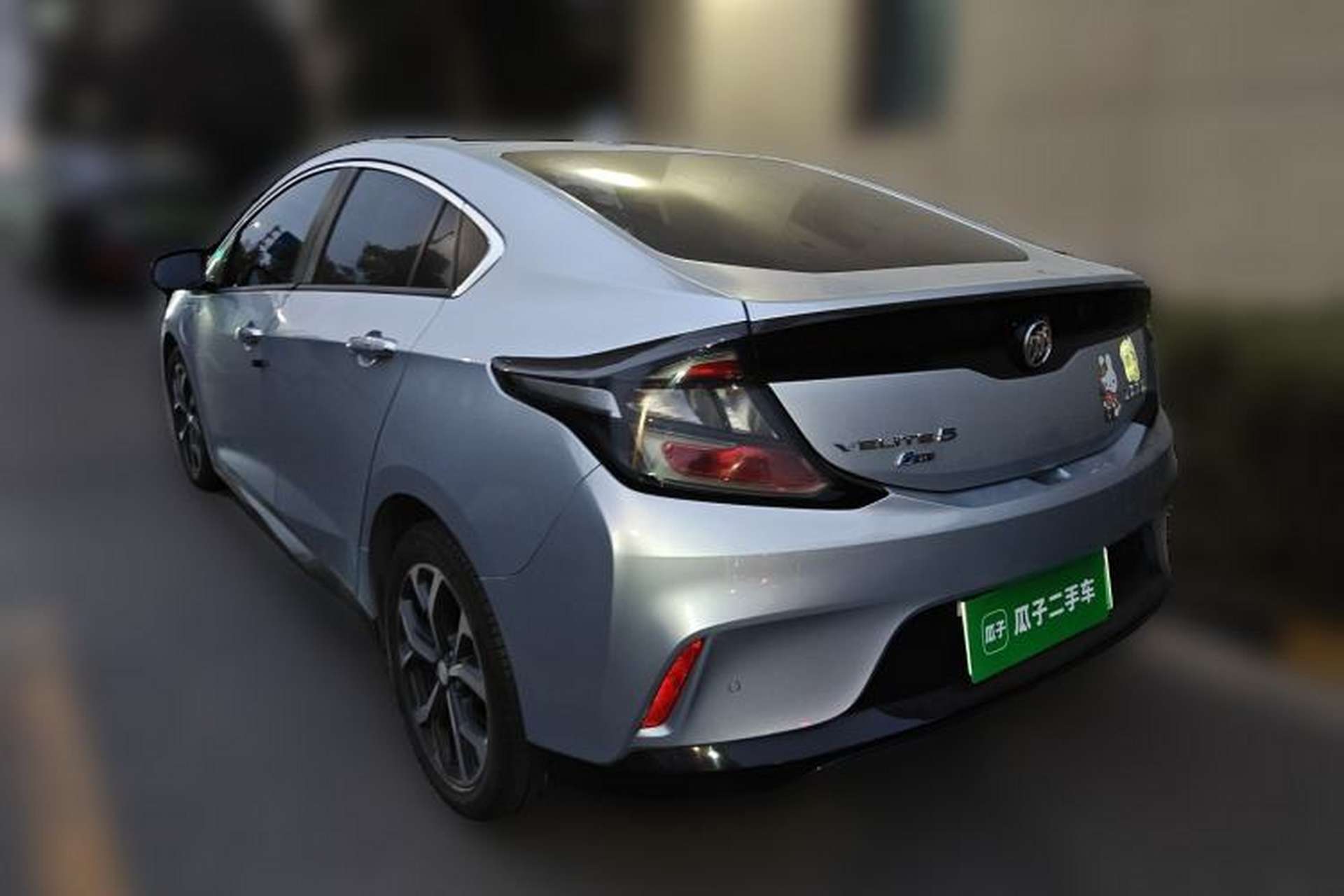 Used Buick VELITE 5 2017 Urban Extended-Range Model Rear Left 45 Deg