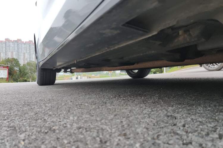 Used Buick VELITE 5 2017 Urban Extended-Range Model Right Side Sill