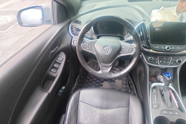 Used Buick VELITE 5 2017 Urban Extended-Range Model Steering Wheel