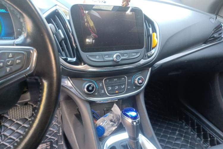 Used Buick VELITE 5 2017 Urban Extended-Range Model Audio And AC Panel
