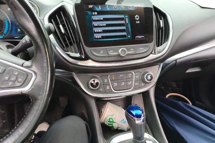 Used Buick VELITE 5 2017 Urban Extended-Range Model Audio And AC Panel