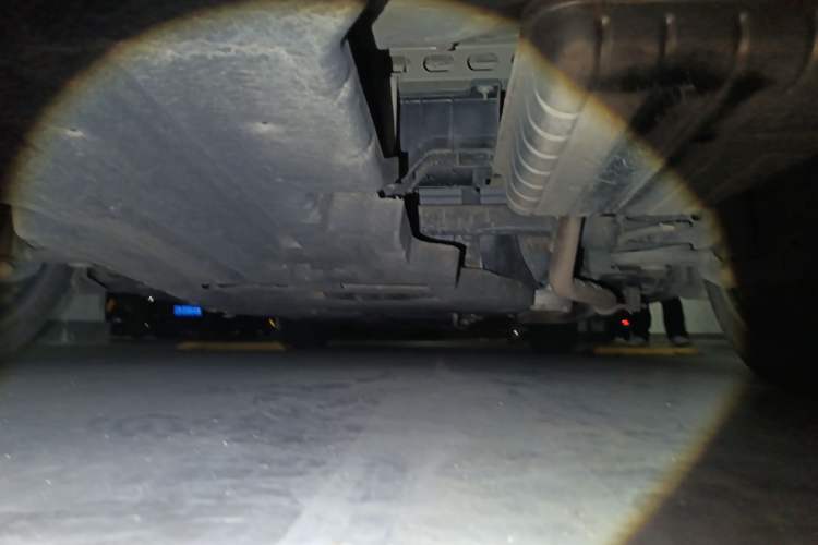 Used Buick VELITE 5 2017 Urban Extended-Range Model Chassis Rear