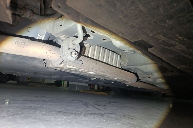 Used Buick VELITE 5 2017 Urban Extended-Range Model Chassis Rear Right