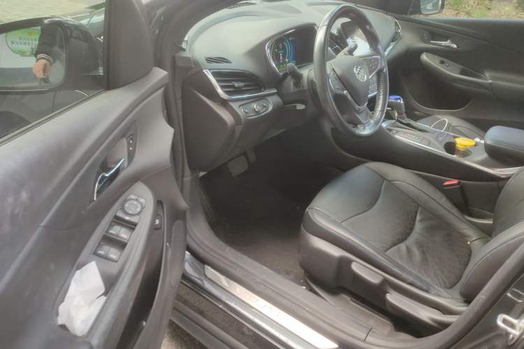 Used Buick VELITE 5 2017 Urban Extended-Range Model Driver Seat