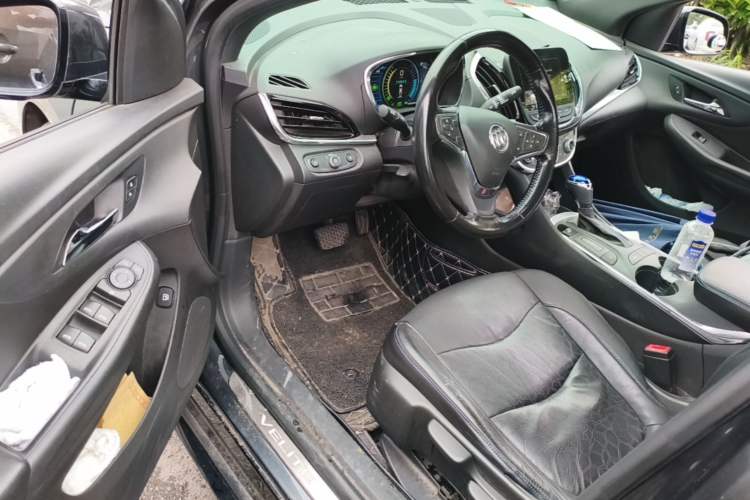 Used Buick VELITE 5 2017 Urban Extended-Range Model Driver Seat
