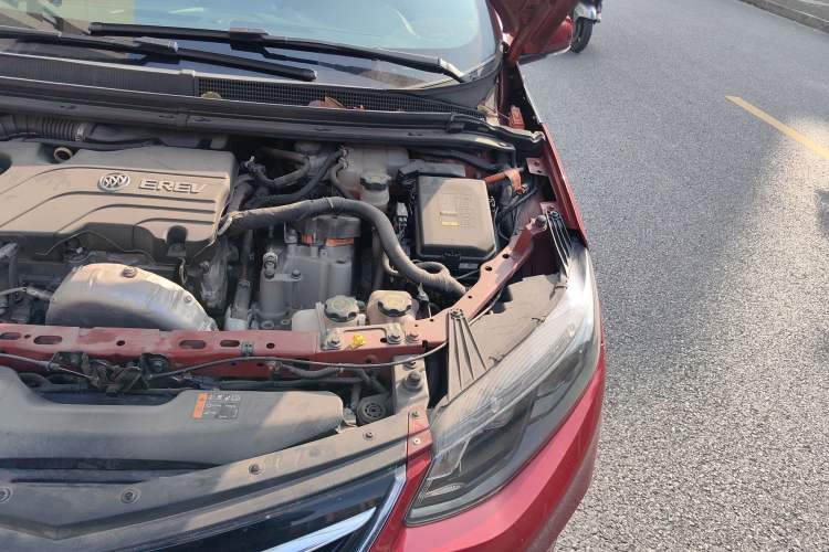 Used Buick VELITE 5 2017 Urban Extended-Range Model Engine Bay Left