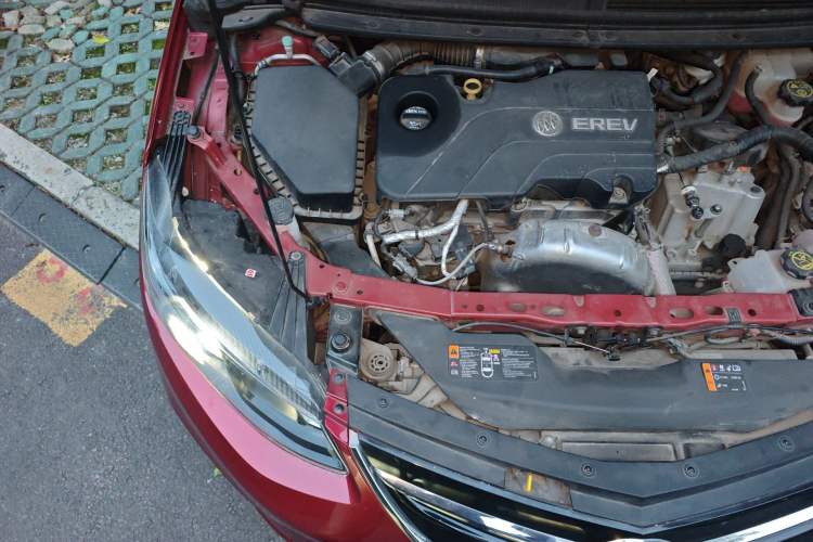 Used Buick VELITE 5 2017 Stylish Extended-Range Model Engine Bay Right