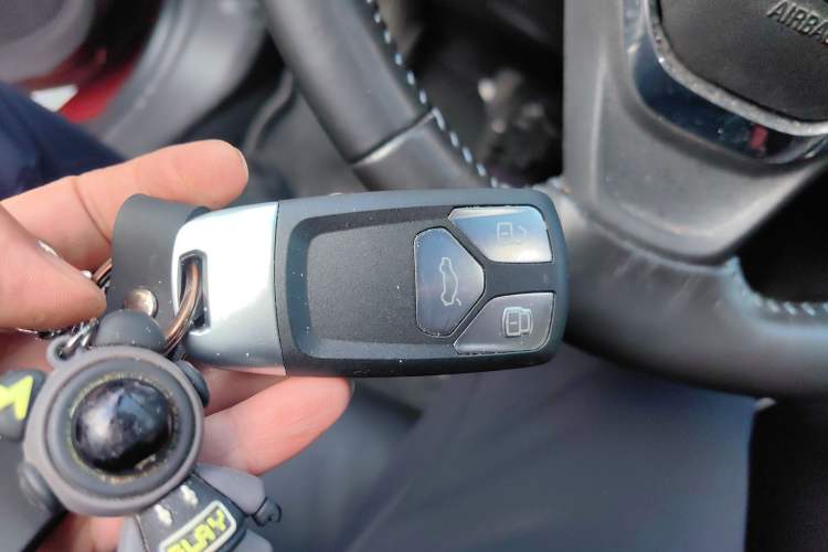 Used Buick VELITE 5 2017 Urban Extended-Range Model Vehicle Key