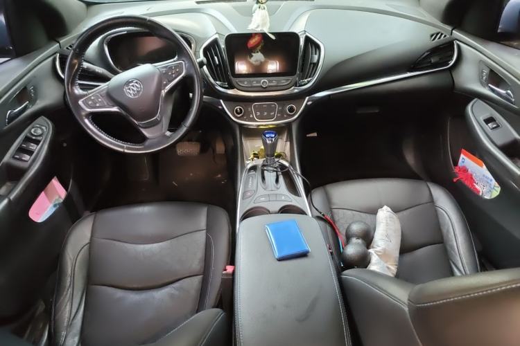 Used Buick VELITE 5 2017 Urban Extended-Range Model Center Console