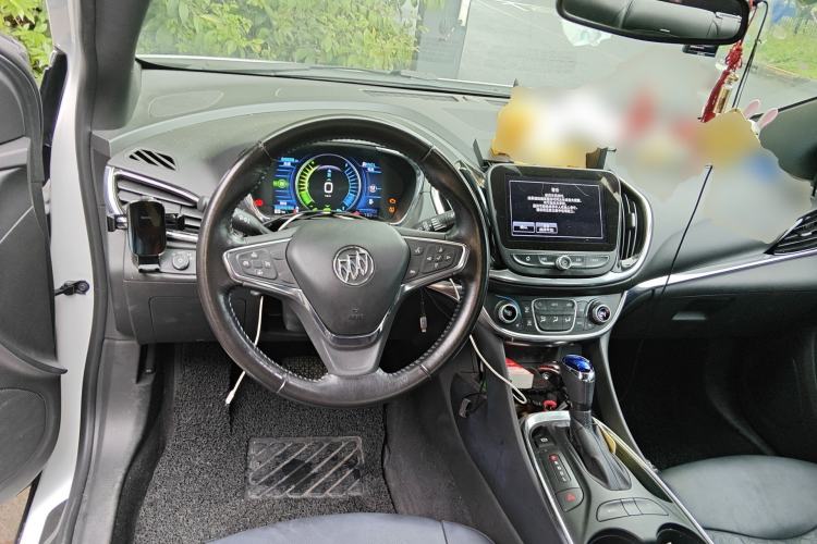 Used Buick VELITE 5 2017 Urban Extended-Range Model Center Console