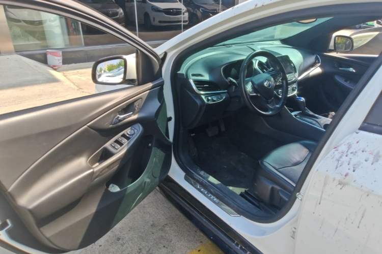 Used Buick VELITE 5 2017 Urban Extended-Range Model Driver Seat