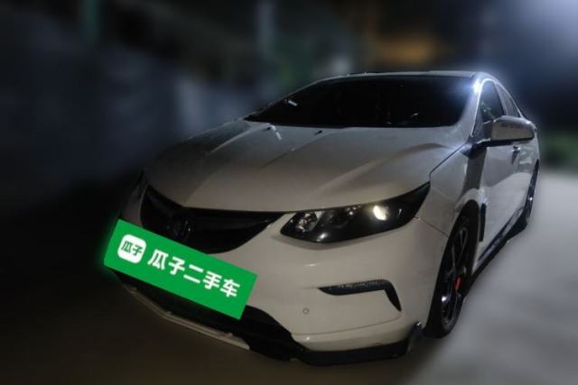 Ojetý Buick VELITE 5 2017 Stylish Extended-Range Model