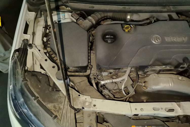 Used Buick VELITE 5 2017 Urban Extended-Range Model Engine Bay Right
