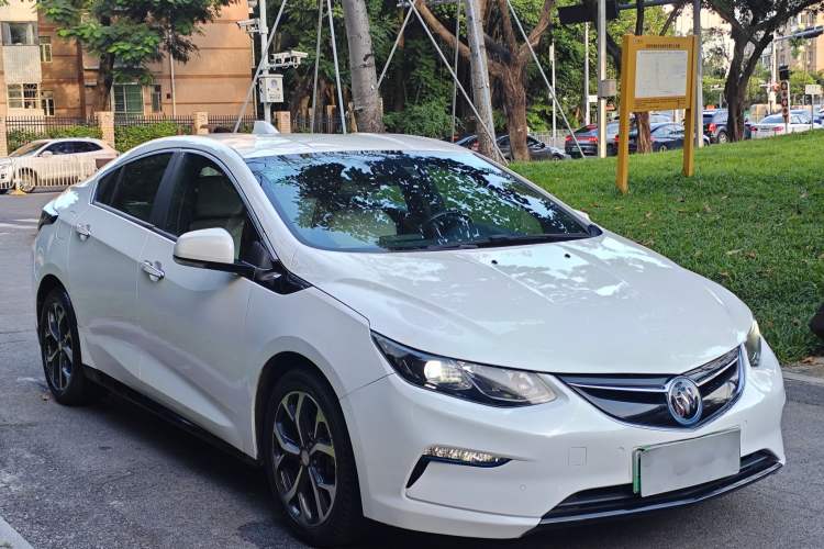 Used Buick VELITE 5 2017 Stylish Extended-Range Model Exterior 4