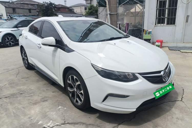 Used Buick VELITE 5 2017 Urban Extended-Range Model Front Right 45 Deg