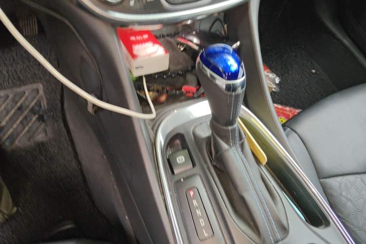 Used Buick VELITE 5 2017 Urban Extended-Range Model Gear Lever