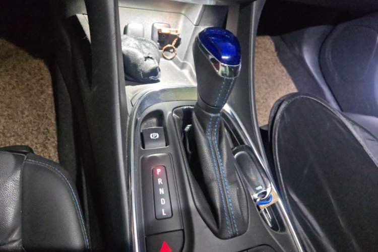 Used Buick VELITE 5 2017 Urban Extended-Range Model Gear Lever
