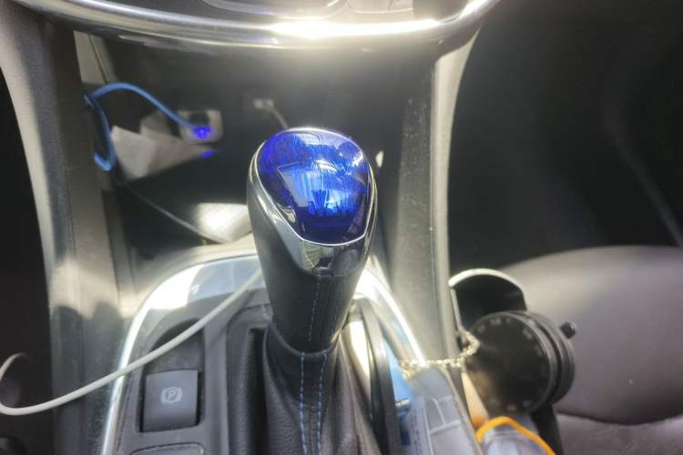 Used Buick VELITE 5 2017 Stylish Extended-Range Model Gear Lever