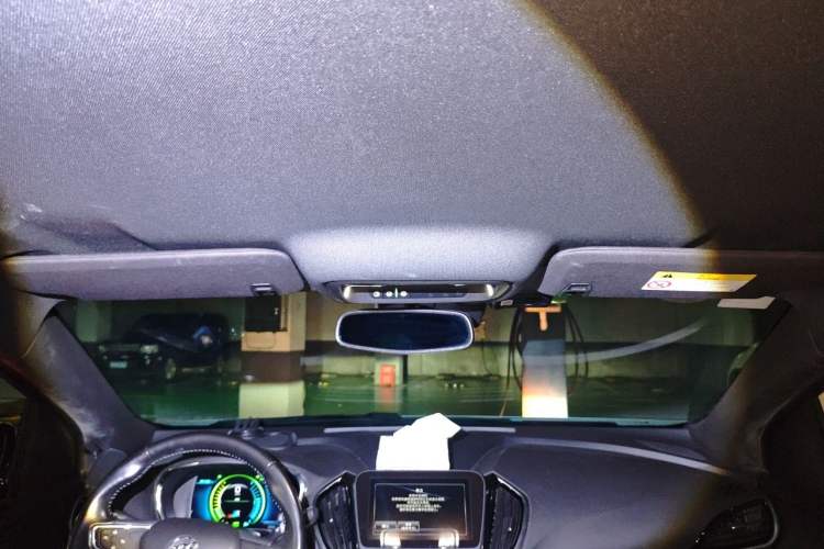 Used Buick VELITE 5 2017 Urban Extended-Range Model Headliner