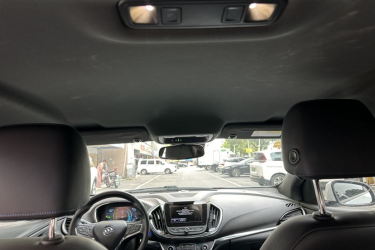 Used Buick VELITE 5 2017 Urban Extended-Range Model Interior 3