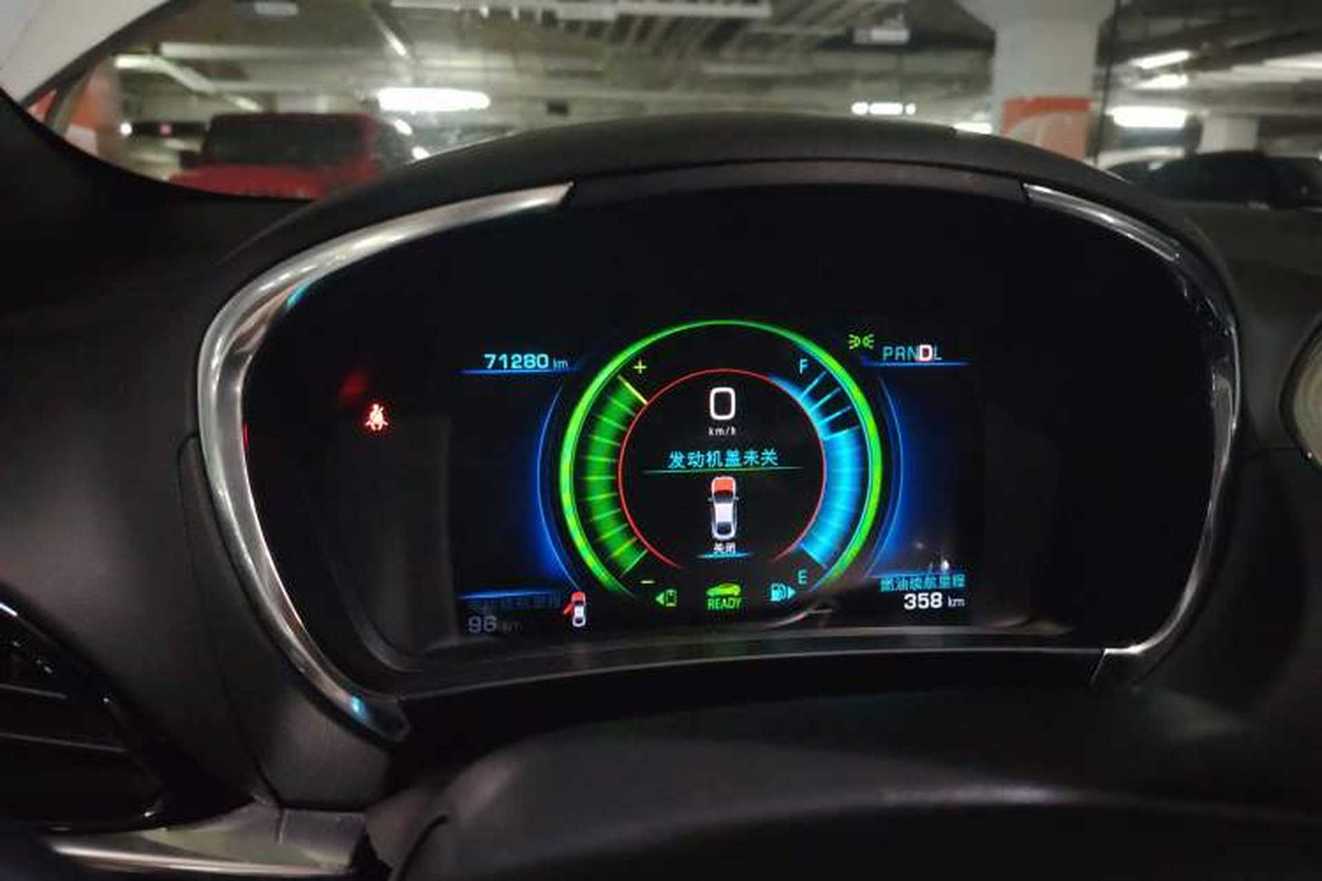 Used Buick VELITE 5 2017 Urban Extended-Range Model Odometer Close Up
