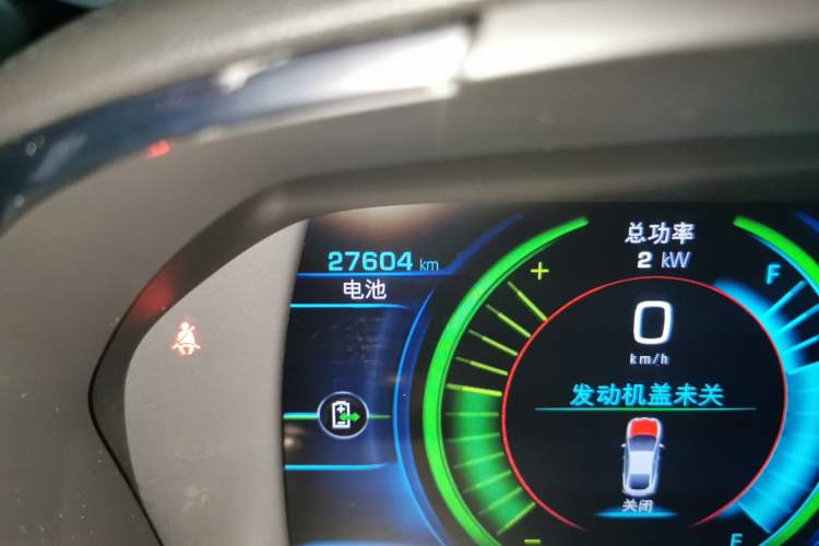 Used Buick VELITE 5 2017 Stylish Extended-Range Model Odometer Close Up