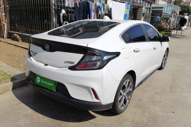 Used Buick VELITE 5 2017 Stylish Extended-Range Model Rear Right 45 Deg