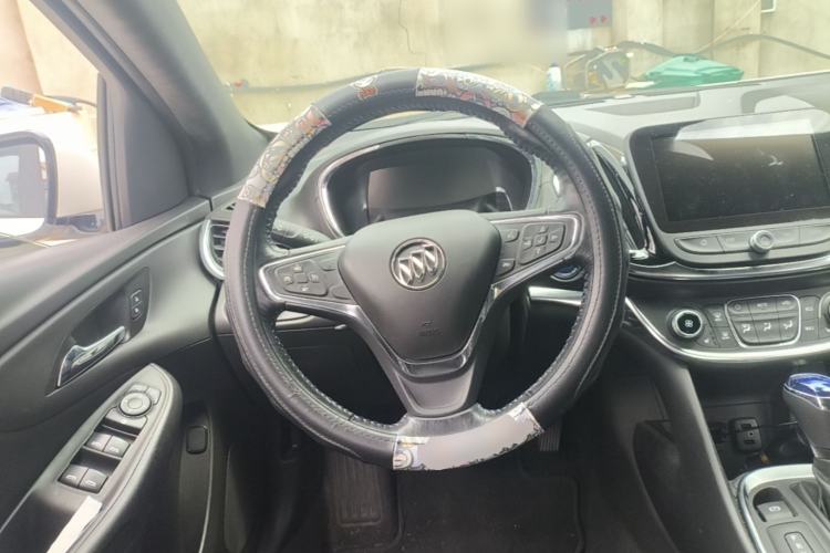 Used Buick VELITE 5 2017 Urban Extended-Range Model Steering Wheel