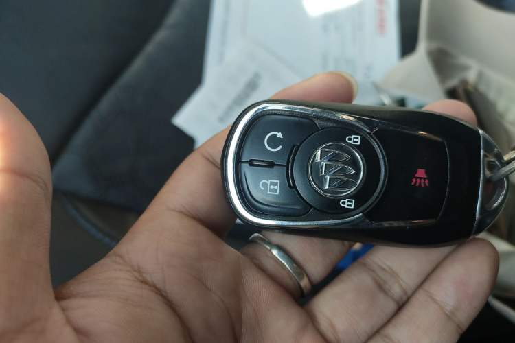 Used Buick VELITE 5 2017 Urban Extended-Range Model Vehicle Key