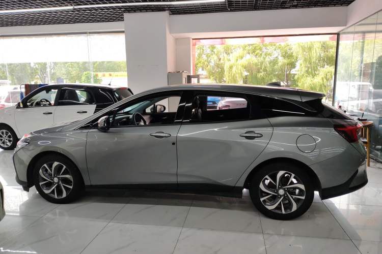 Used Buick Velite 6 2022 Plug-in Hybrid Connected Smart Edition Exterior 3