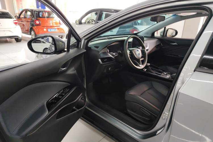 Used Buick Velite 6 2022 Plug-in Hybrid Connected Smart Edition Interior 3