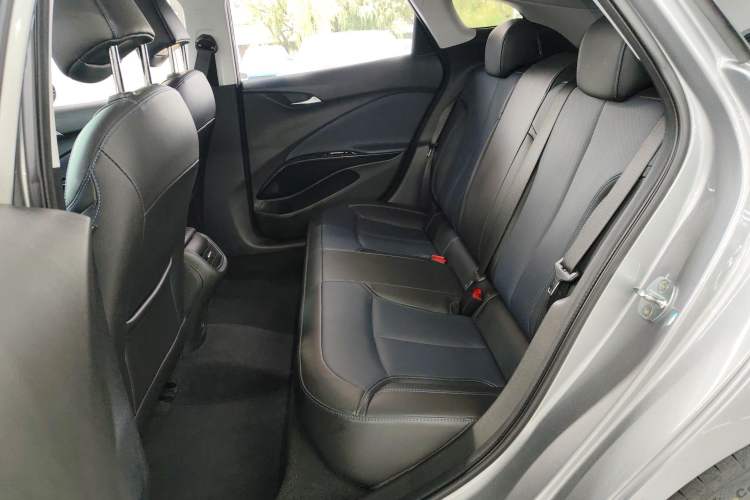 Used Buick Velite 6 2022 Plug-in Hybrid Connected Smart Edition Interior 4