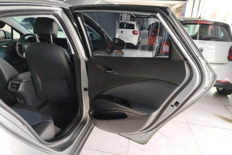 Used Buick Velite 6 2022 Plug-in Hybrid Connected Smart Edition Interior 6